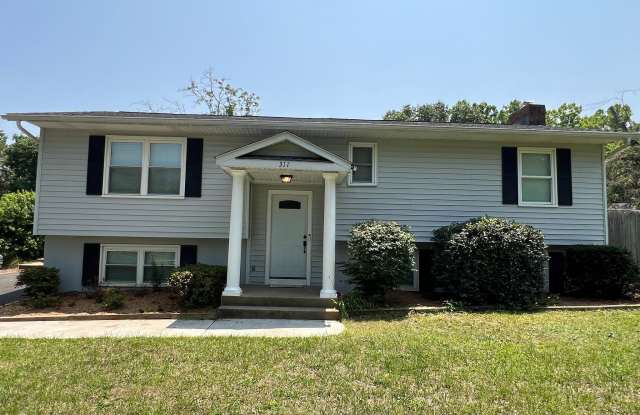 311 OAKRIDGE DRIVE photos photos