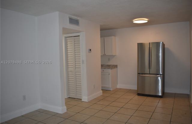 2300 Superior St photos photos