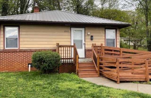 2863 STOCKTON ST photos photos