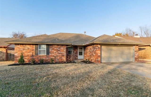1033 Mabel C Fry Boulevard - 1033 Mabel C Fry Boulevard, Yukon, OK 73099