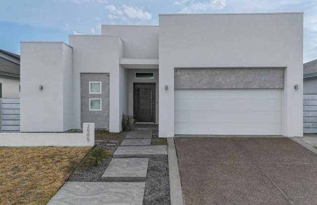 2505 Lucia Ct Gallery 1