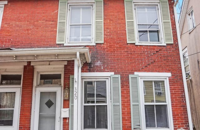 320 PENN STREET - 320 Penn Street, Burlington, NJ 08016