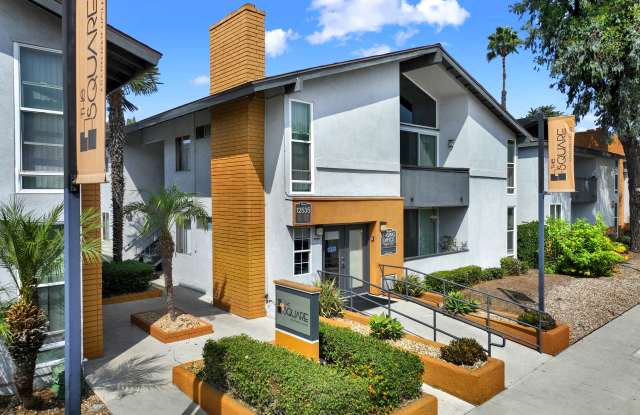 The Square photos photos