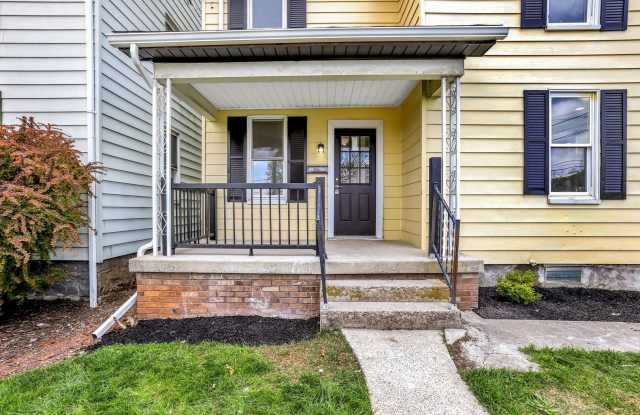 Newly Renovated 4 Bedroom Home in Chambersburg Gallery 3
