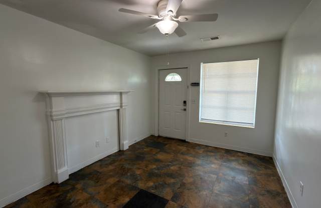 1635 Memminger AvenueUnit B Gallery 4