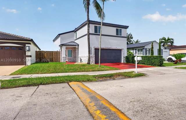 17172 SW 139th Pl Gallery 2