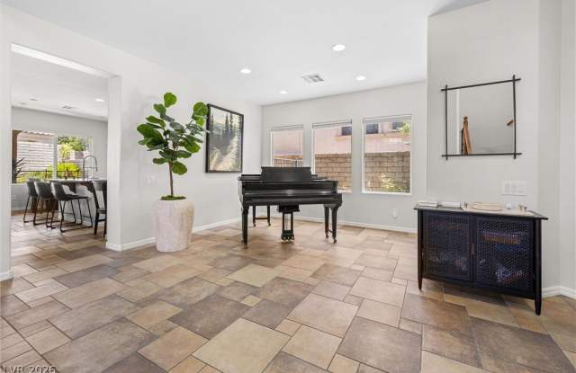 816 Colina Alta Place Gallery 3