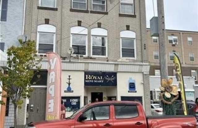 511 Front Street - 511 Front Street, Catasauqua, PA 18032