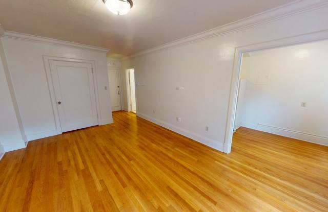 Stanford Apartments Gallery 3
