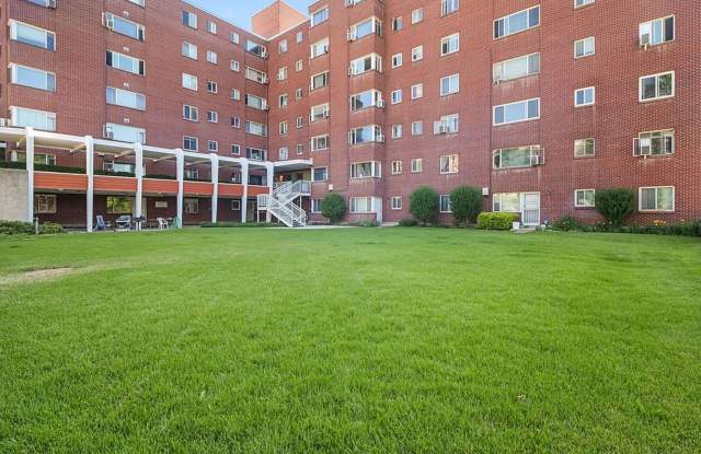 Studio Walking Distance to the University of Utah! photos photos