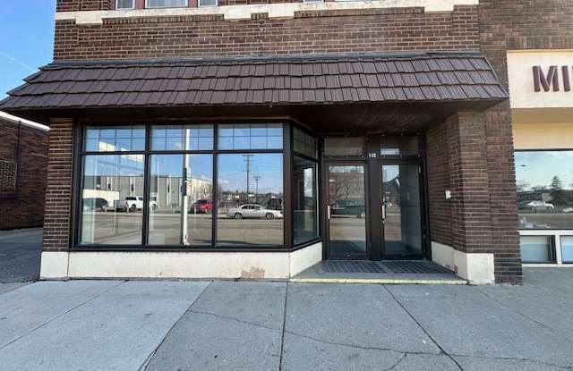 112 East Washington Ave - 112 East Washington Avenue, Fergus Falls, MN 56537