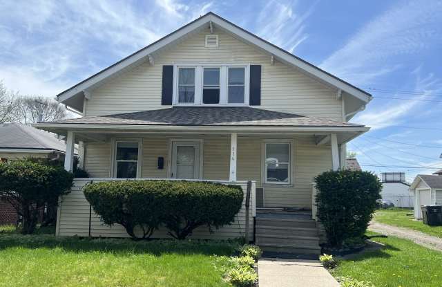 114 Altgeld St photos photos