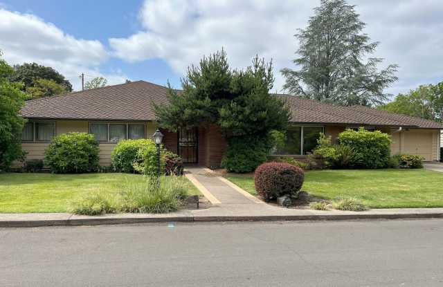 Timeless Character Meets Spacious Living in This Unique 4-Bedroom Vintage Home with A/C photos photos