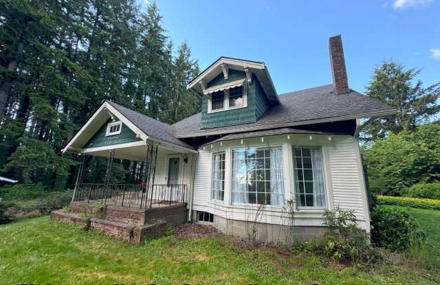 STATUS: *AVAILABLE*|R275| $2495 photos photos