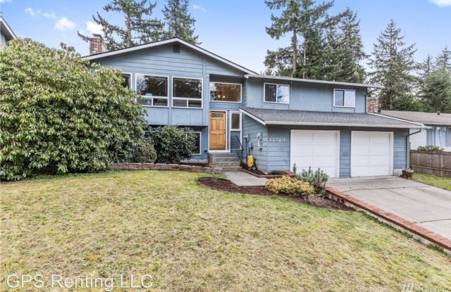 12523 NE 134th Pl - 12523 Northeast 134th Place, Kirkland, WA 98034