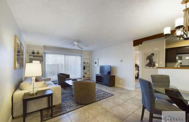 Gorgeous Ground Level Condo at Los Arroyos across from Hospital Gallery 3