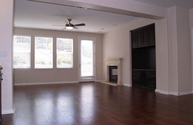 3226 Sleeping Meadow Way Gallery 4