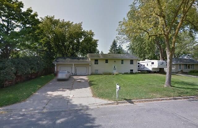 8674 Inwood Avenue S - 8674 Inwood Avenue South, Cottage Grove, MN 55016