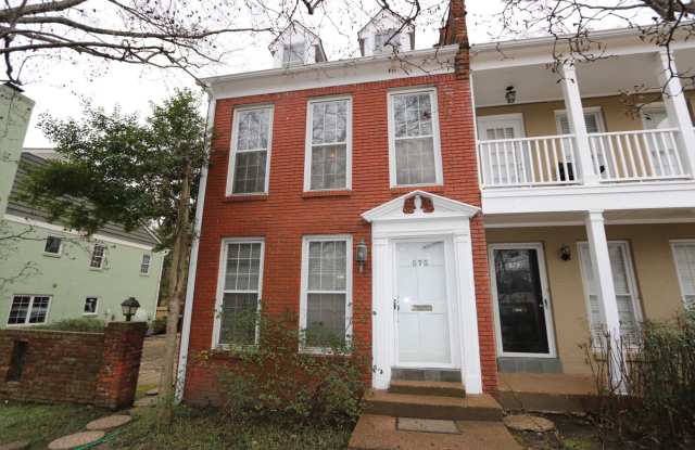 TOWNHOUSE OVERLOOKING AUDUBON PARK photos photos TOWNHOUSE OVERLOOKING AUDUBON PARK photos photos