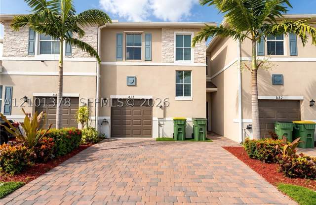 831 SE 16th Ct Gallery 1