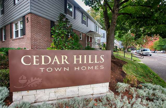 Mid-Century Townhouse with Modern Updates in Peaceful Setting! photos photos