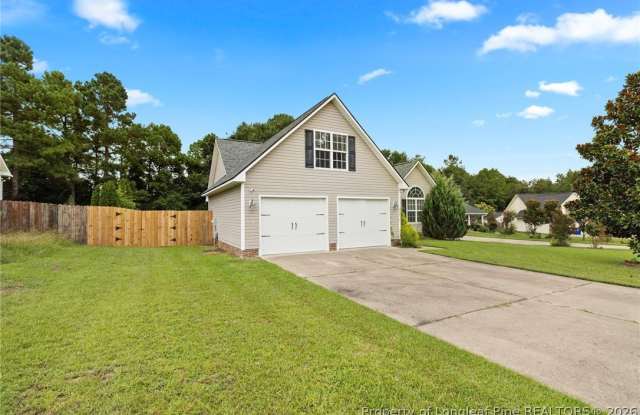 111 Silverberry Court Gallery 2