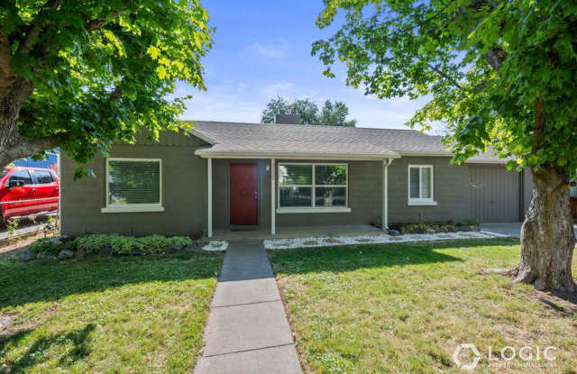 Charming Home in Perfect Location! photos photos