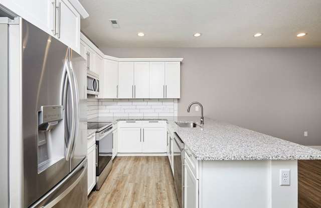 2339 SE Sydney Ln - 3BR 2.5ba Townhouse in Waukee Gallery 4