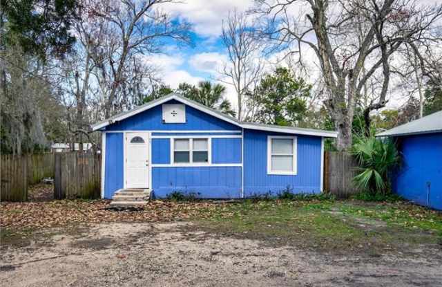 531 New Berlin Rd photos photos