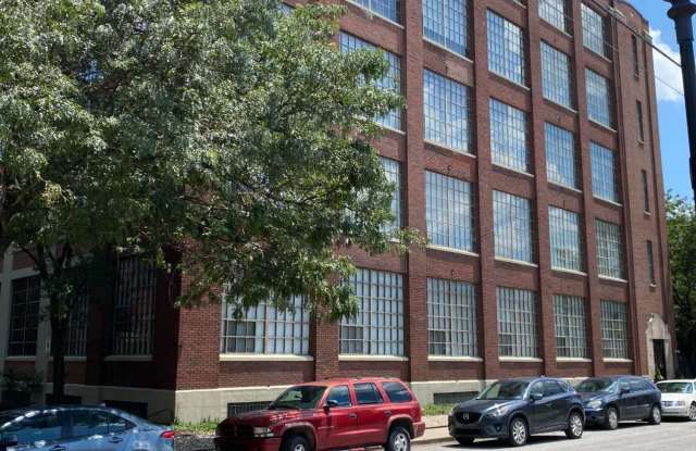 611 N Park Avenue Gallery 2