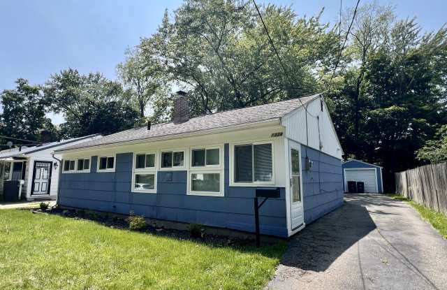 1324 Clifton Avenue photos photos