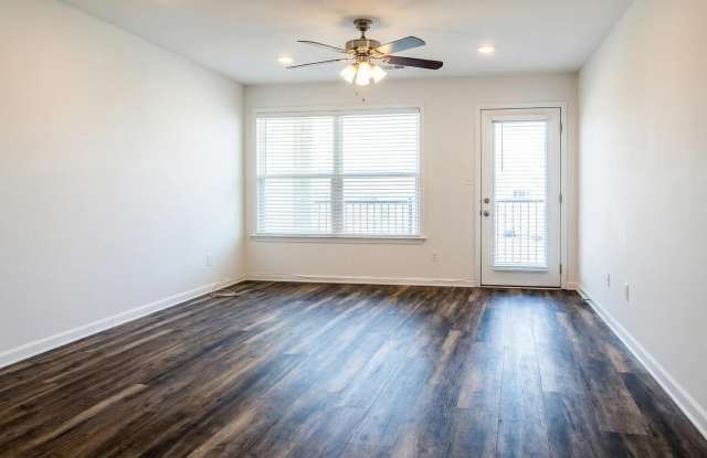 345 Sequoia Court Gallery 4