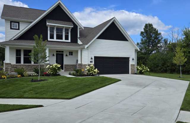 228 Oakhurst Way - 228 Oakhurst Way, Hamilton County, IN 46069