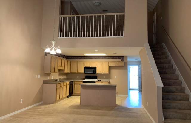UPCOMING - TOWNHOME IN WEST MOBILE Gallery 4
