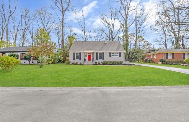 3332 Bonneville Drive - 3332 Bonneville Drive, Charlotte, NC 28205