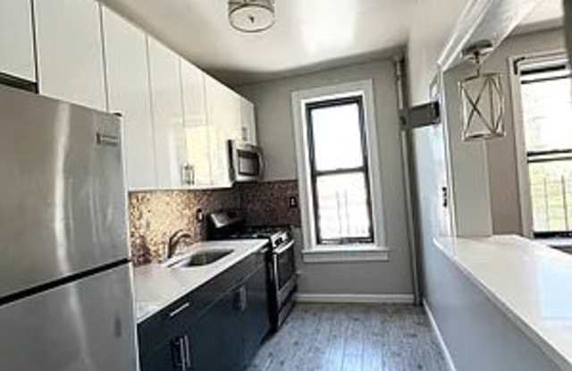 159 Bay 29th St photos photos
