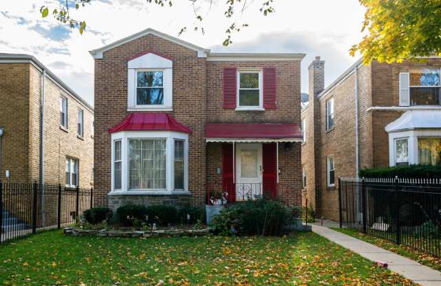 4407 W Wrightwood Avenue unit: 2 photos photos