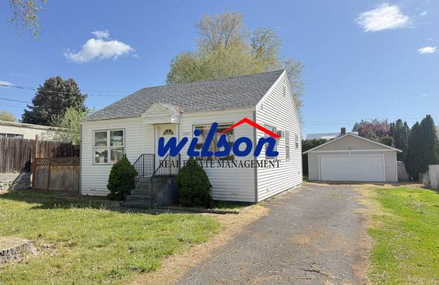 Spacious 3bd | 1ba House near Nob Hill Elementary School! photos photos