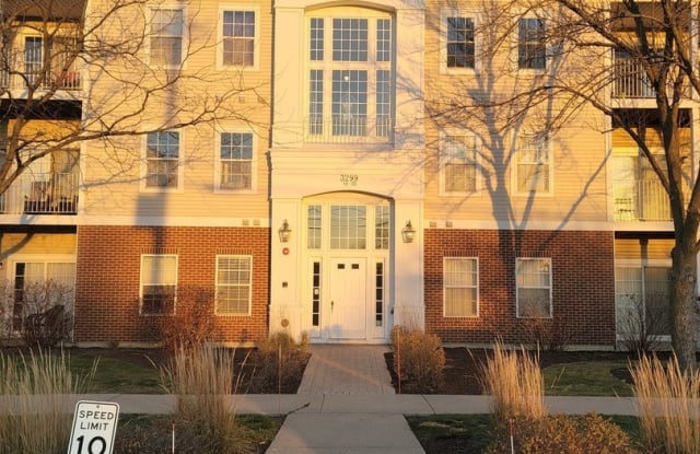 3299 STRATFORD Court - 3299 Stratford Court, North Chicago, IL 60044
