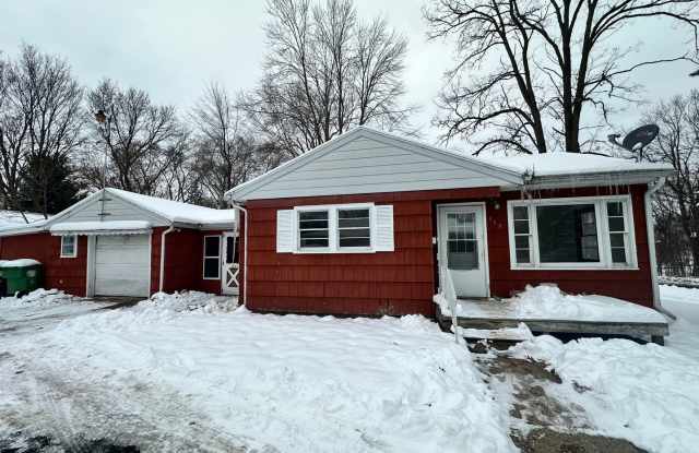 Two Bedroom One Bathroom Available in Battle Creek - 113 Rook Court, Brownlee Park, MI 49014