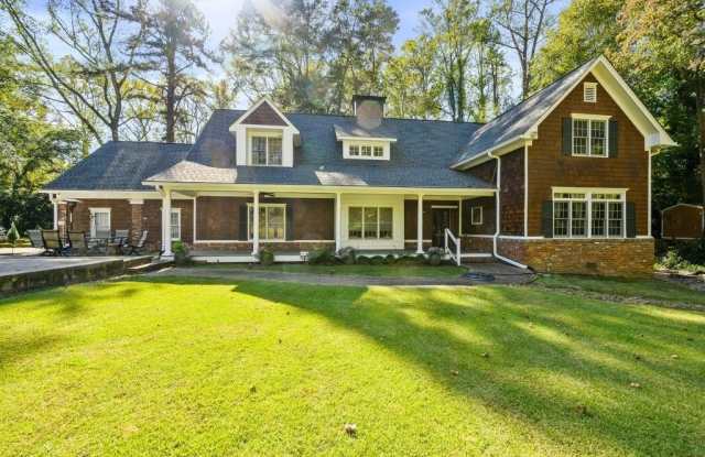 4878 Long Island Drive NE photos photos