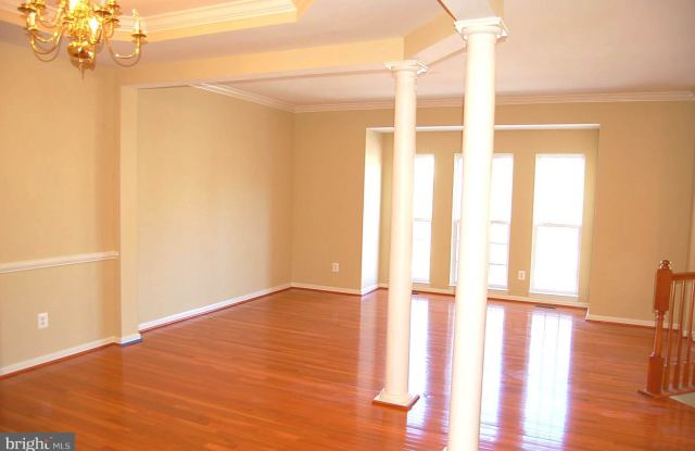 1538 GROSBEAK COURT Gallery 3