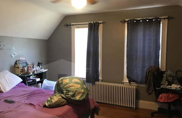 15 Amaranth Ave Gallery 4