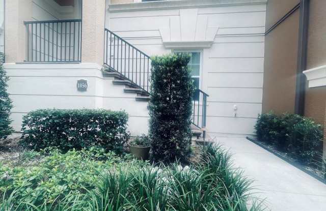 1056 PARMA CIRCLE photos photos