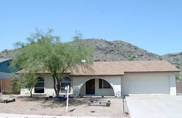 4312 E Pearce Rd - 4312 East Pearce Road, Phoenix, AZ 85044