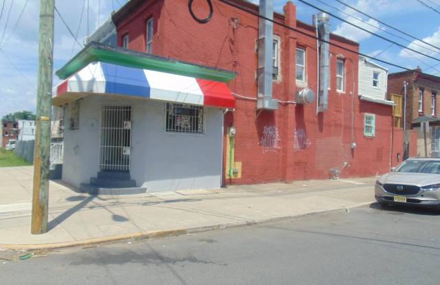 661 GRANT Street Gallery 2