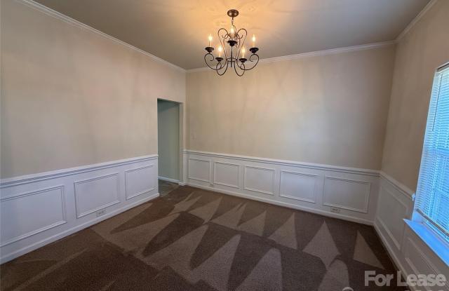 8560 Magnolia Springs Drive Gallery 2