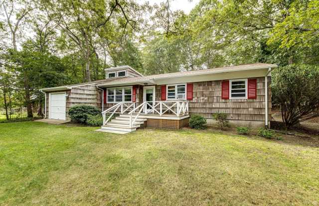 38 Woodbine Drive Gallery 2