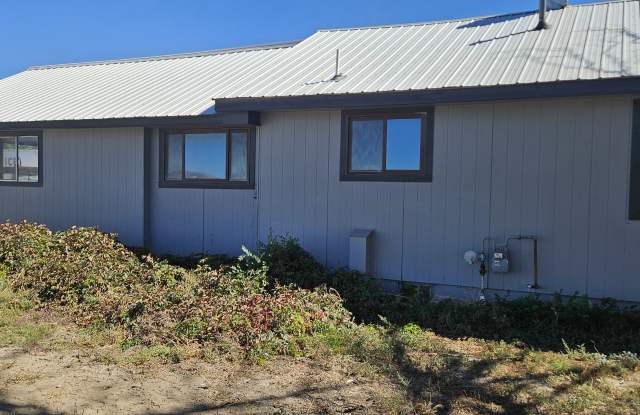 18375 H Road photos photos