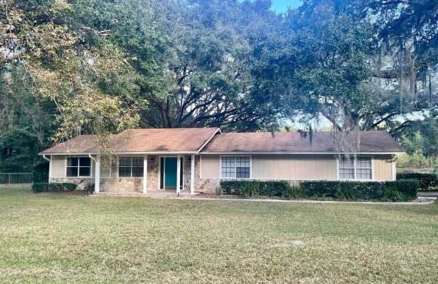 Windward Meadows 3BR/2BA on 1 Acre with Fenced Yard photos photos
